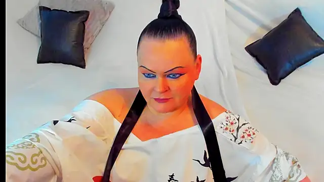 Snapshot of MilanaBiegert chatting on 12-29-24, 11:29 MilanaBiegert online show from 12-29-24, 11:29