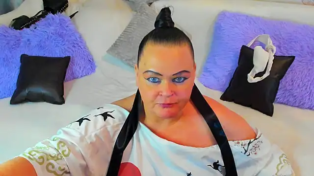 Snapshot of MilanaBiegert chatting on 01-30-25, 08:31 MilanaBiegert online show from 01-30-25, 08:31