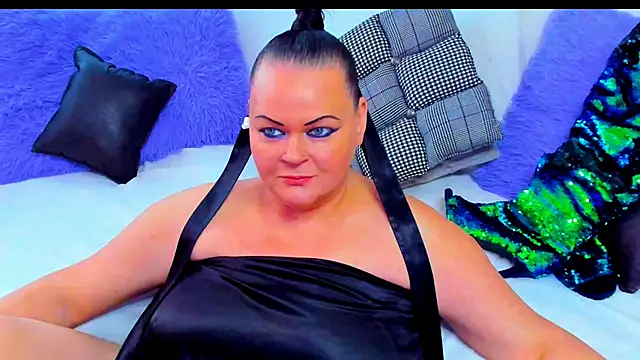 MilanaBiegert online show from 11-28-25, 08:28