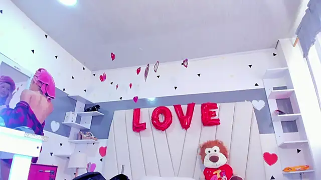 laurem-paulette online show from 03-01-25, 01:29