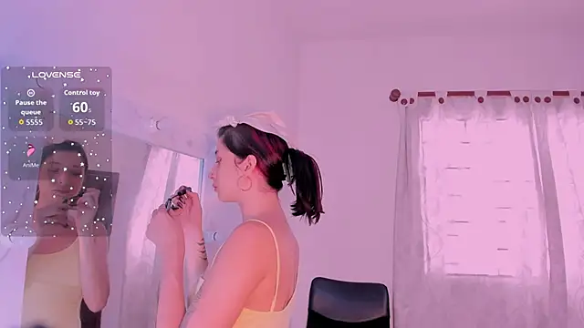 laurem-paulette online show from 10-10-25, 07:35