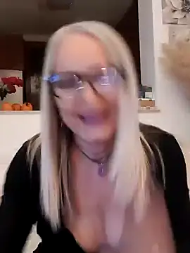 Snapshot of kikkastar chatting on 12-05-24, 08:11 kikkastar online show from 12-05-24, 08:11