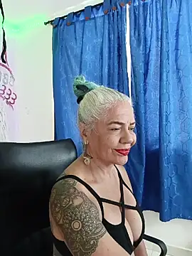 freyadevil333 online show from 04-19-26, 03:55