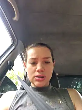 Angela hank2 online show from 11-21-25, 06:17