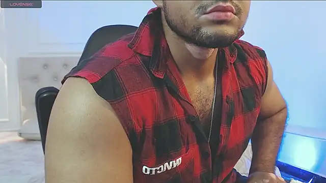 Big furry bear13 online show from 10-29-25, 05:10