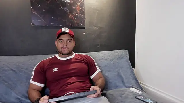 Big furry bear13 online show from 07-23-26, 10:35