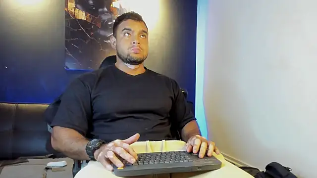 Big furry bear13 online show from 07-29-26, 05:49
