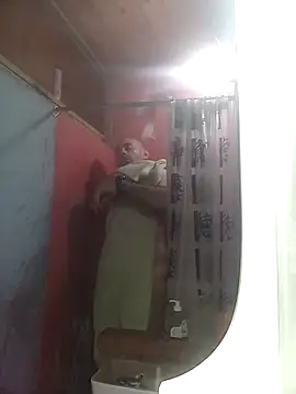 Snapshot of Pela1984 chatting on 10-29-25, 03:09 Pela1984 online show from 10-29-25, 03:09