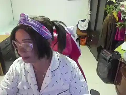 Mrs mommy  online show from 02-24-25, 05:20