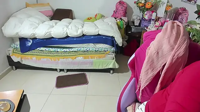 Mrs mommy  online show from 10-01-25, 09:32