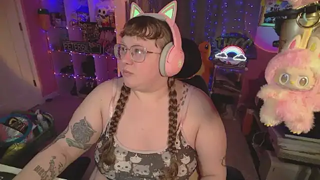 FatVeronica online show from 02-08-26, 02:09