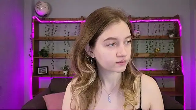 Ksuhesa online show from 01-12-26, 01:11