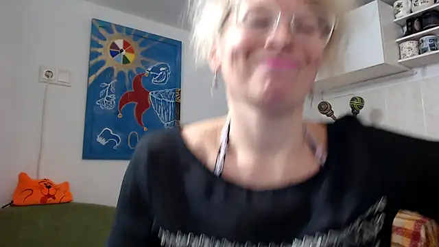 Snapshot of Zosya1111 chatting on 12-09-24, 04:05 Zosya1111 online show from 12-09-24, 04:05