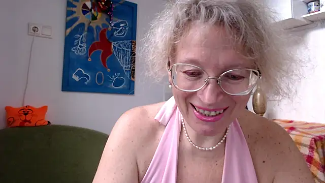 Snapshot of Zosya1111 chatting on 01-12-25, 08:57 Zosya1111 online show from 01-12-25, 08:57