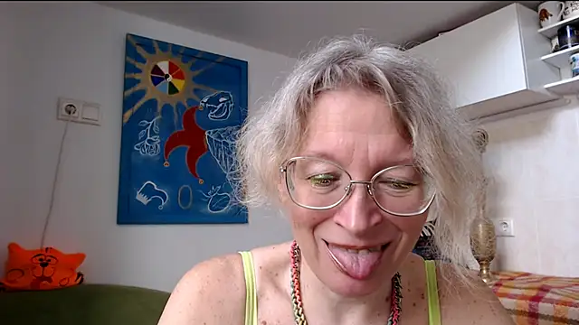 Snapshot of Zosya1111 chatting on 02-07-25, 09:05 Zosya1111 online show from 02-07-25, 09:05