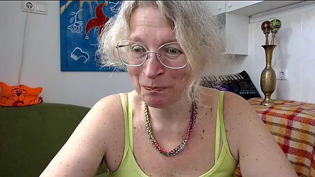 Snapshot of Zosya1111 chatting on 02-07-25, 01:22 Zosya1111 online show from 02-07-25, 01:22