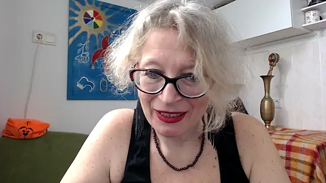 Snapshot of Zosya1111 chatting on 02-08-25, 12:28 Zosya1111 online show from 02-08-25, 12:28