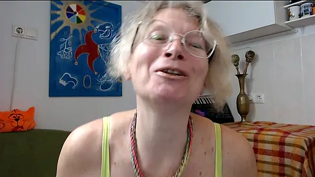 Snapshot of Zosya1111 chatting on 02-28-25, 05:48 Zosya1111 online show from 02-28-25, 05:48