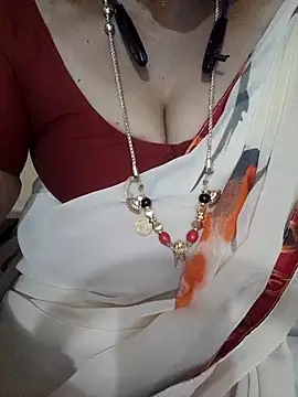 Snapshot of negatamil chatting on 11-16-25, 03:39 negatamil online show from 11-16-25, 03:39