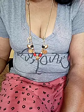 Snapshot of negatamil chatting on 12-14-25, 04:18 negatamil online show from 12-14-25, 04:18