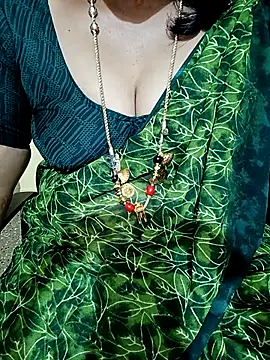 Snapshot of negatamil chatting on 12-16-25, 04:01 negatamil online show from 12-16-25, 04:01