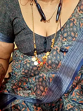 Snapshot of negatamil chatting on 01-15-26, 05:01 negatamil online show from 01-15-26, 05:01