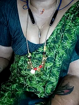 Snapshot of negatamil chatting on 02-25-26, 04:27 negatamil online show from 02-25-26, 04:27