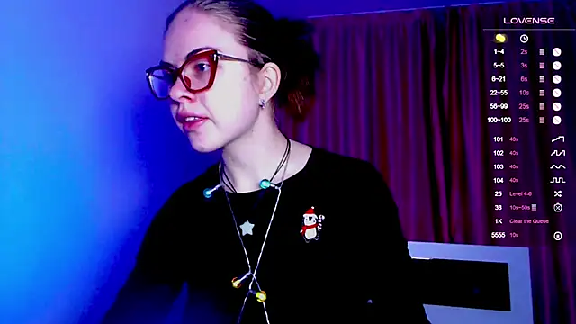 Sarah HS online show from 12-19-24, 04:46