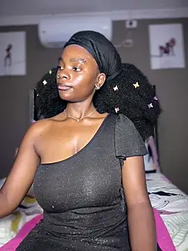 Snapshot of Candy-Heart chatting on 03-05-26, 09:44 Candy-Heart online show from 03-05-26, 09:44