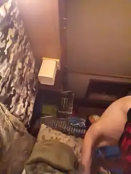 Snapshot of hothippie420 chatting on 03-22-25, 02:48 hothippie420 online show from 03-22-25, 02:48