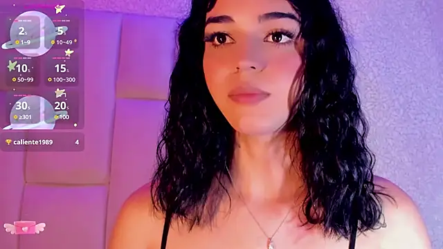 Snapshot of Summer_walkerr chatting on 12-30-24, 03:35 Summer walkerr online show from 12-30-24, 03:35