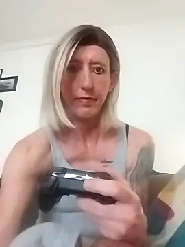 Snapshot of AlexiaXXL chatting on 01-08-26, 10:56 AlexiaXXL online show from 01-08-26, 10:56