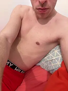 AvarageEuropeGuy online show from 04-20-26, 06:38