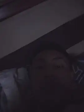 Snapshot of Robertoch chatting on 12-20-25, 11:50 Robertoch online show from 12-20-25, 11:50