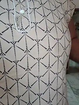 Ivy-09 online show from 02-14-26, 07:16