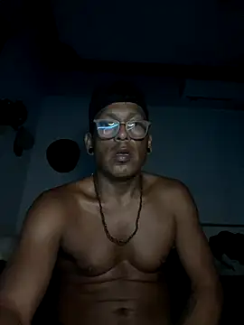 Snapshot of Capxxx chatting on 10-14-25, 09:43 Capxxx online show from 10-14-25, 09:43