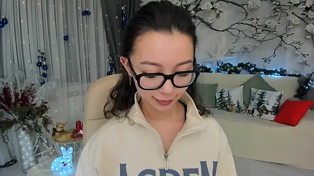 AgnieszkaBanana online show from 12-16-25, 04:06