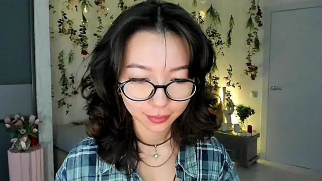 AgnieszkaBanana online show from 04-23-26, 04:03