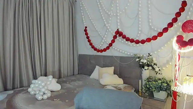 AgnieszkaBanana online show from 04-26-26, 10:13