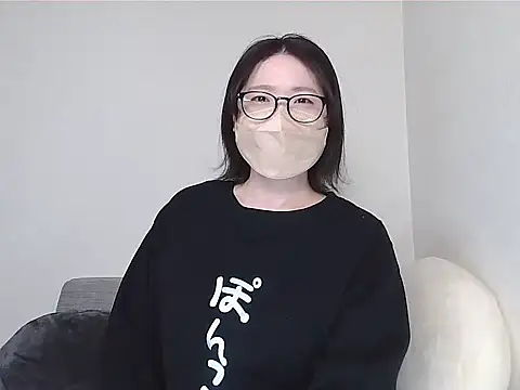 Snapshot of _NOA-chan_ chatting on 02-14-26, 03:20 NOA-chan online show from 02-14-26, 03:20
