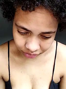 Su Duarte 1 online show from 10-17-25, 05:37