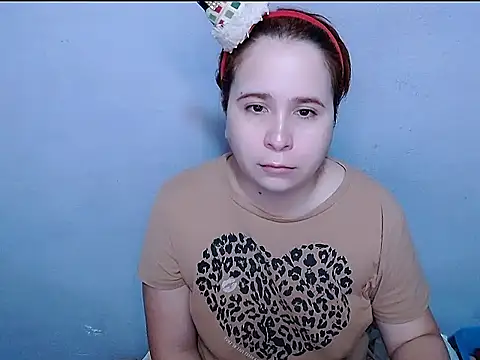 SubLayla01 online show from 04-28-26, 11:48