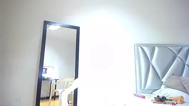 exotic karmella online show from 02-19-25, 11:46