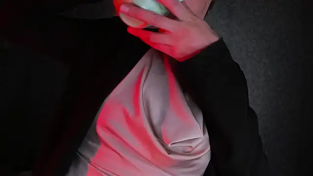 -danae- online show from 04-19-26, 06:10