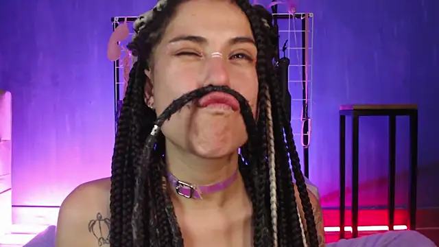 Hellen dumont online show from 02-21-25, 08:40