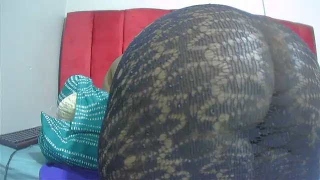 assqueenxx online show from 11-16-25, 05:46