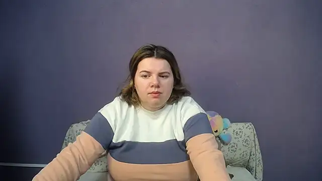 so shy online show from 04-01-26, 06:14