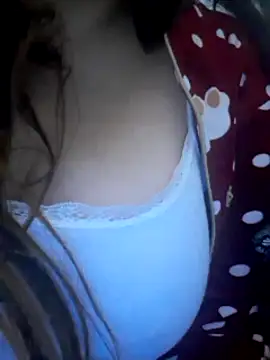 Snapshot of carmelasexy chatting on 03-08-25, 12:22 carmelasexy online show from 03-08-25, 12:22
