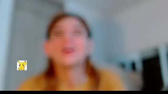 Snapshot of honey_skin chatting on 03-09-25, 12:53 honey skin online show from 03-09-25, 12:53