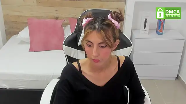 candy summer28 online show from 09-12-25, 07:14